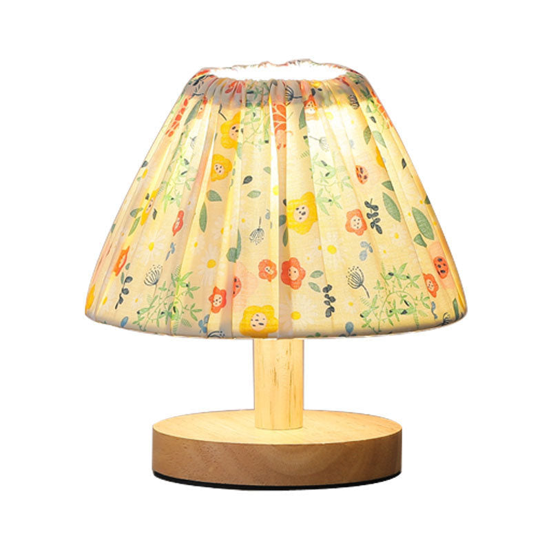 Moderne minimalistische kreative Eisen blumenförmige 1-Lampe Tischlampe