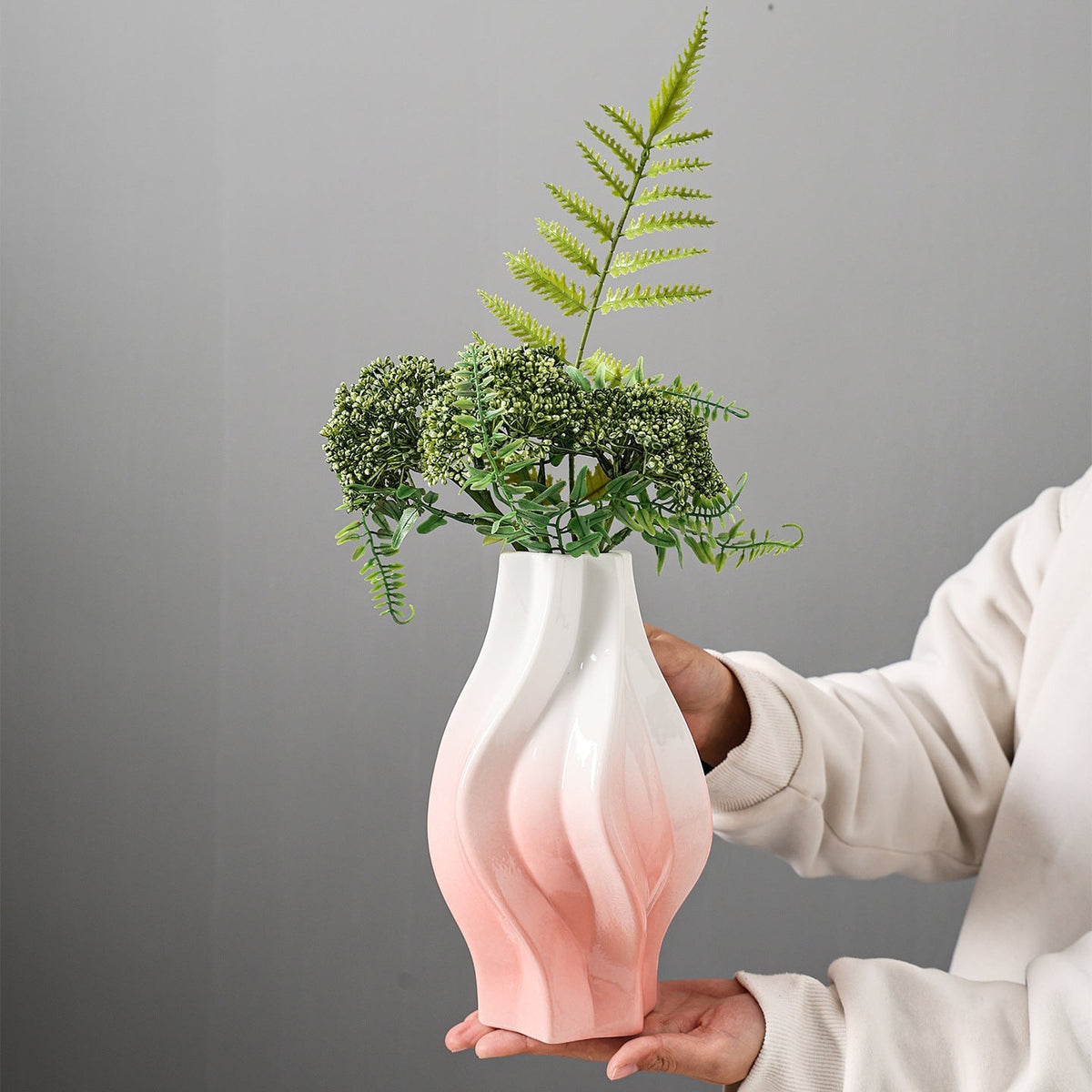 Dekorative Keramikvase Ornament