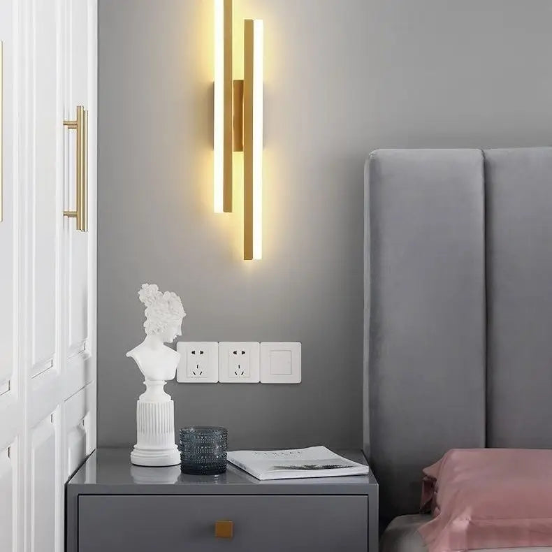 Moderne LED-Wandleuchte: Schwarz/Gold Acryl Raumschmucklicht