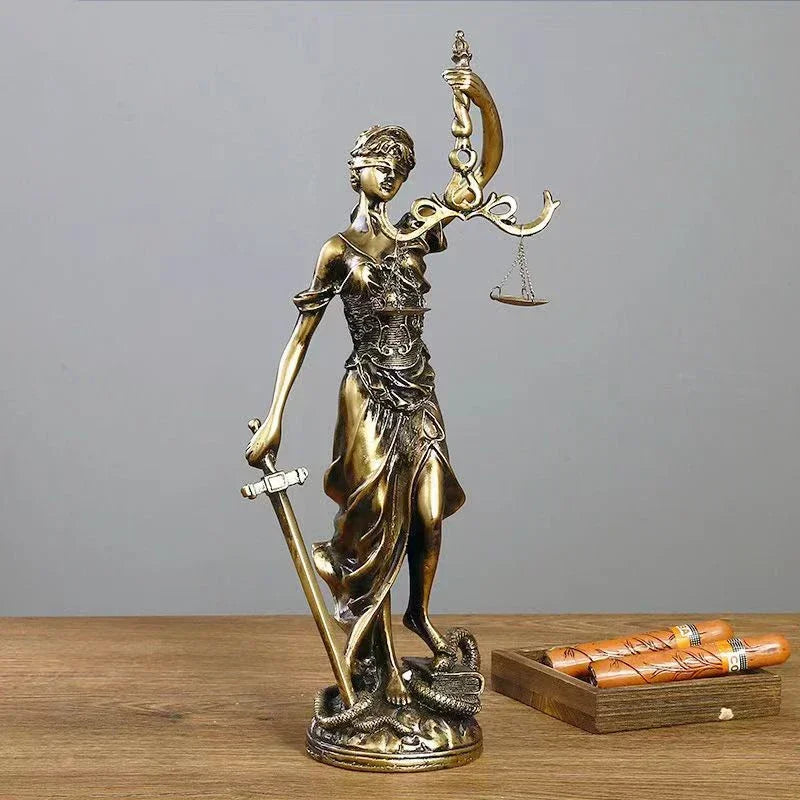 ERMAKOVA europäische antike Bronze griechische Göttin der Gerechtigkeit Statue Fair Angels Harz Skulptur Ornamente Desktop Heimdekoration Geschenk