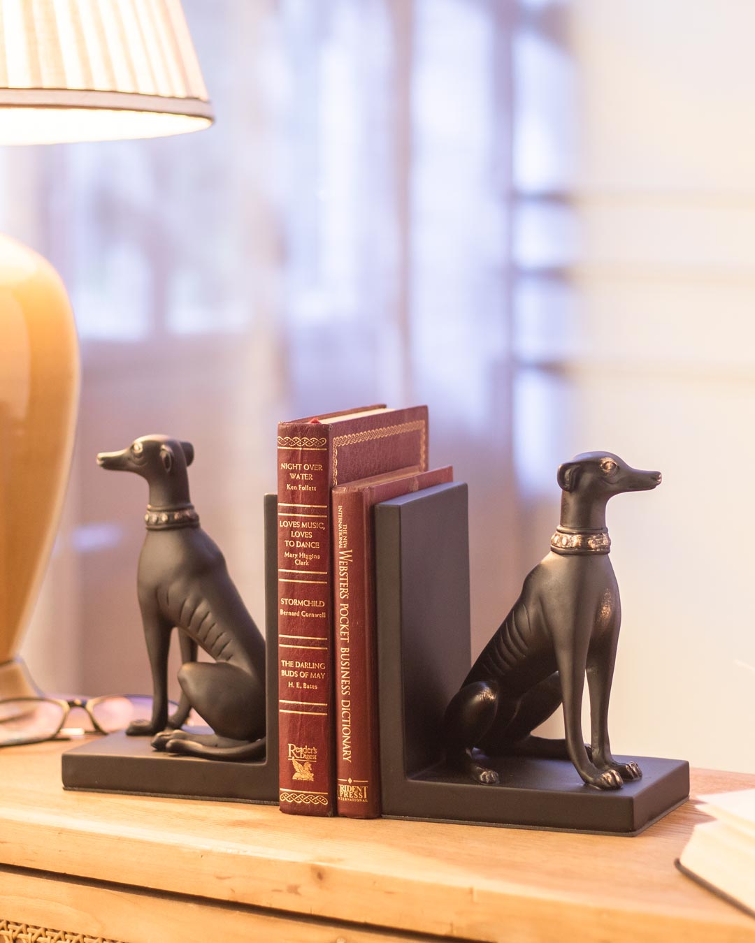 Wachhund Buchstützen-Set - Schwarz