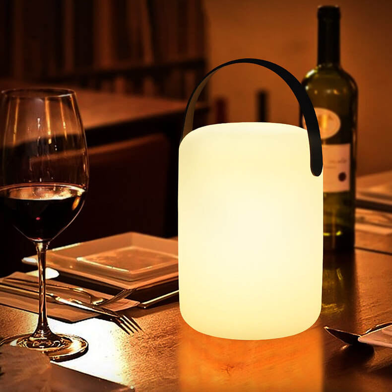 Moderne Einfachheit Kunststoff rund quadratisch Hand-LED-Tischlampe für den Außenbereich