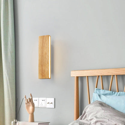 OakBeam | Minimalistische Massivholz-LED-Wandlampe