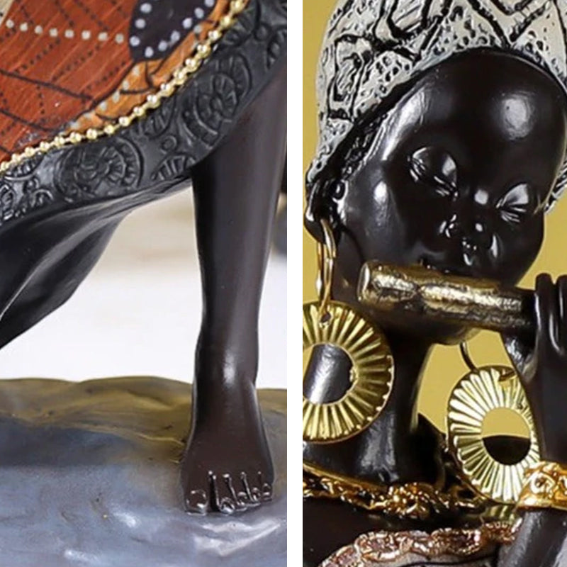 Afrikanische weibliche Musiker-Skulptur