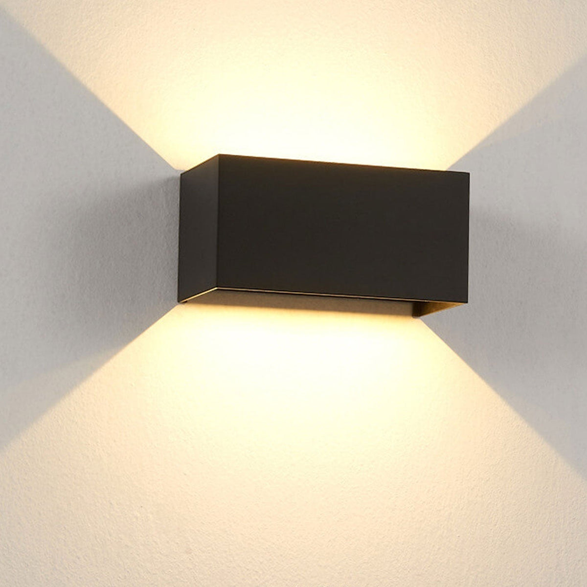 Moderne wasserdichte rechteckige LED-Wandleuchte für den Außenbereich mit Auf- und Abwärtsbeleuchtung