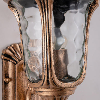 Traditionelle europäische wasserdichte, schlossförmige Aluminium-Glas 1-Licht Außenwandleuchte für den Garten