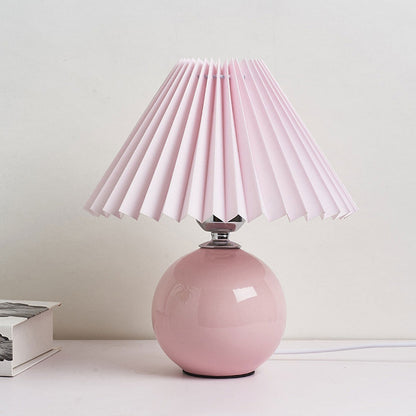 Nordic minimalist 1-flammige Tischlampe aus Keramik mit Falten