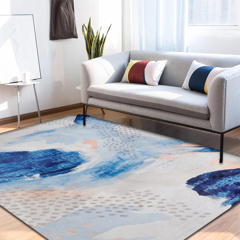 Einzigartiger Pinselstrichmusterteppich Blau Zeitgenössischer Teppich Polyester Haustierfreundlicher Rutschfester Rücken Waschbarer Teppich für das Wohnzimmer
