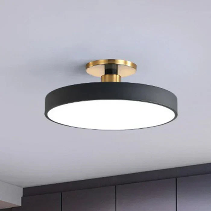LED-Deckenlampe im nordischen Stil - NordicaGlow