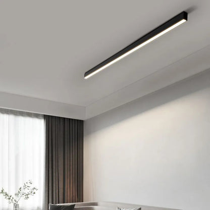 Schwarze Metall-Deckenlampe LED linear minimalistisches modernes Design