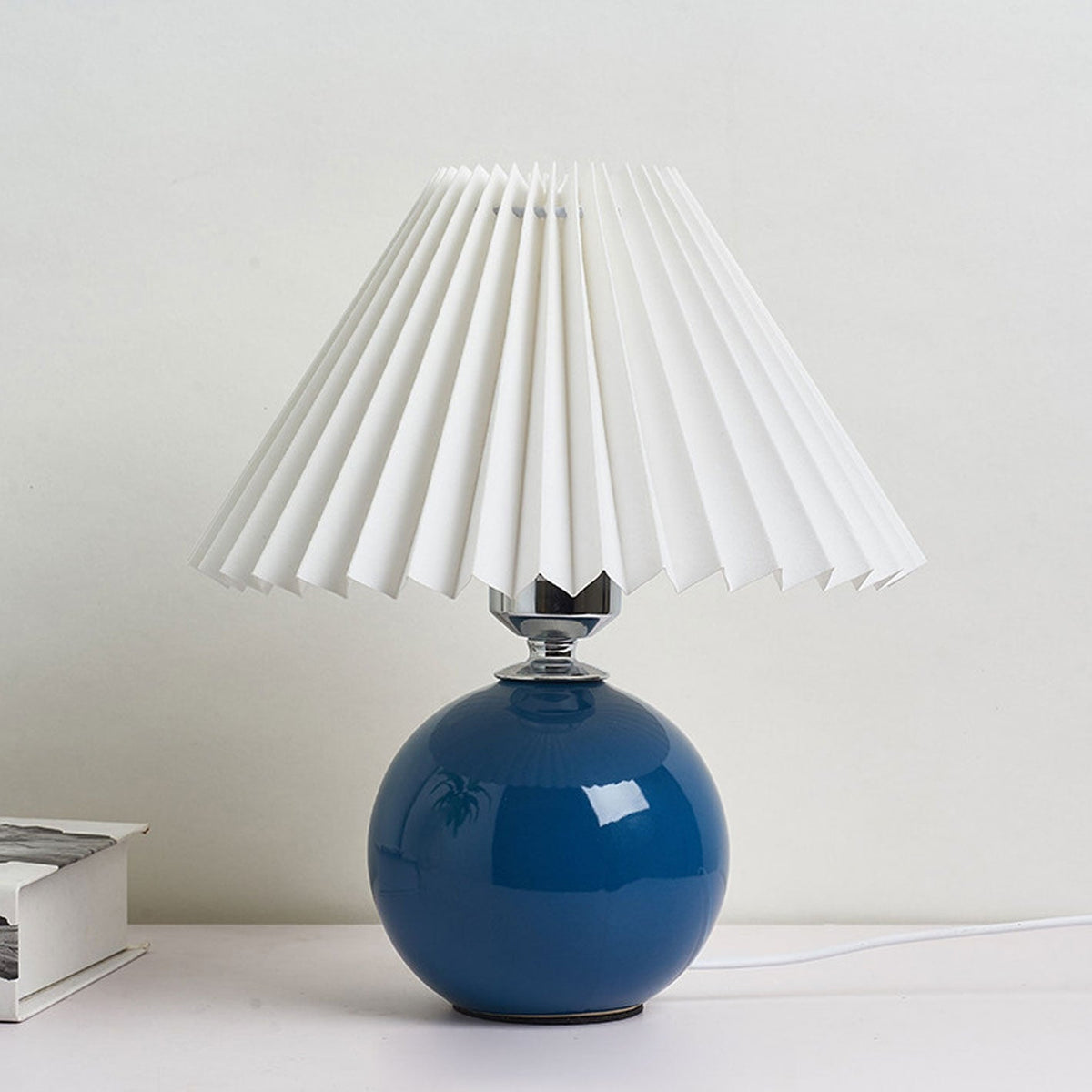 Nordic minimalist 1-flammige Tischlampe aus Keramik mit Falten