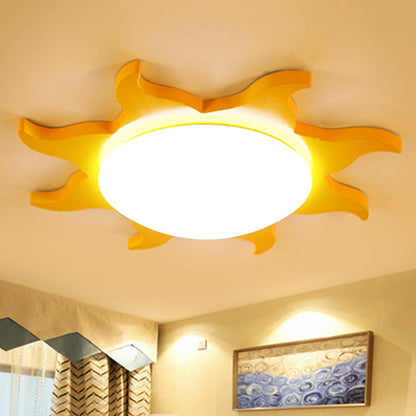 Kinderzimmer Deckenlampe – Sonnenförmige LED Beleuchtung