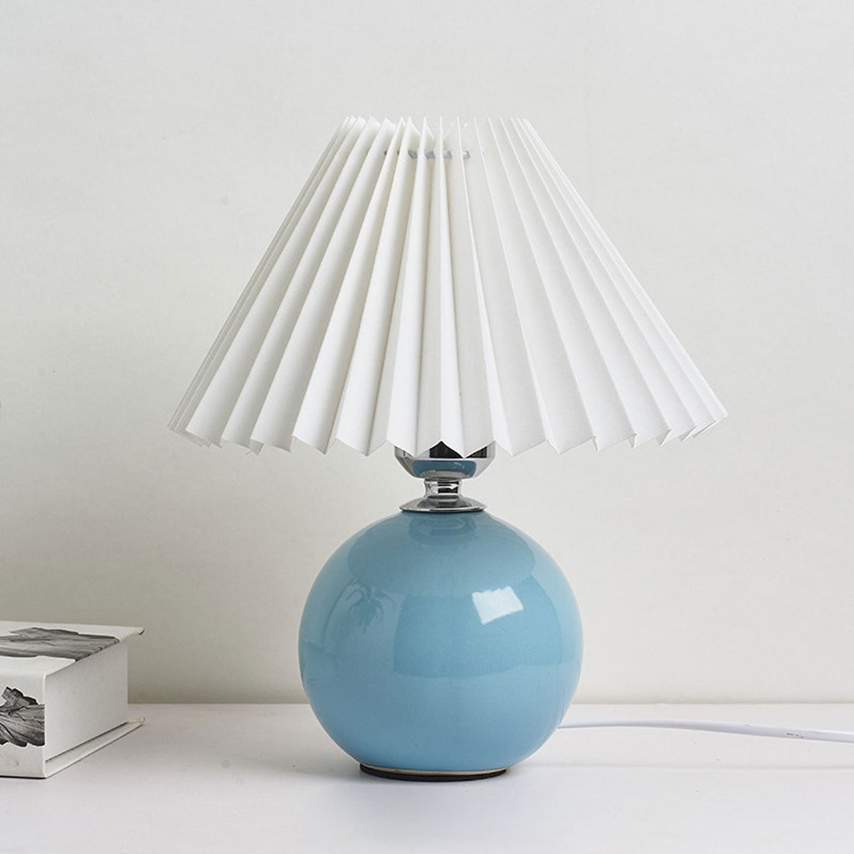 Nordic minimalist 1-flammige Tischlampe aus Keramik mit Falten