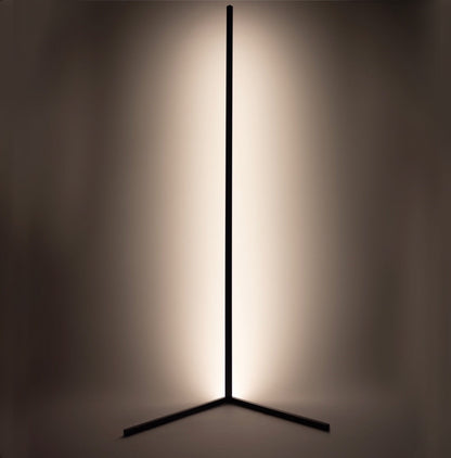 Eck-Stehlampe