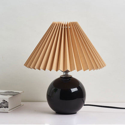 Nordic minimalist 1-flammige Tischlampe aus Keramik mit Falten