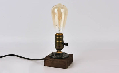 Vintage Industrial Iron Bulb 1-Licht Tischlampe