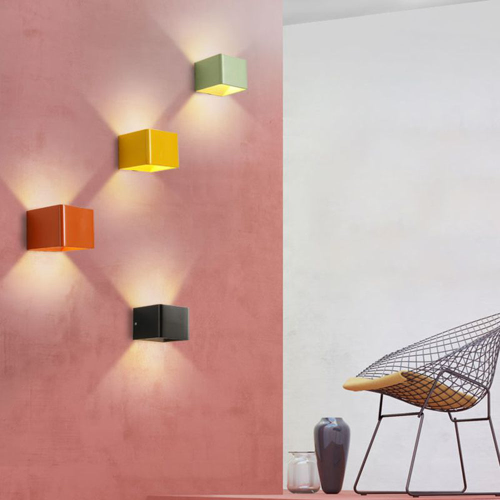 Moderne quadratische Wandleuchte