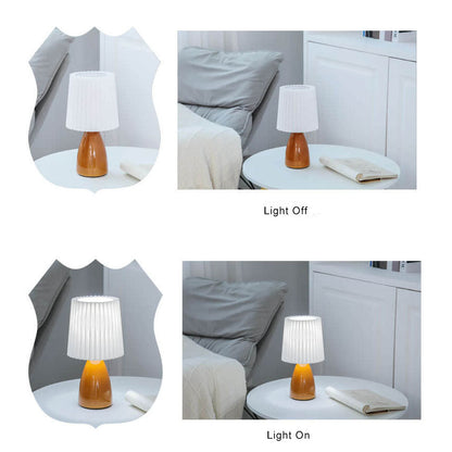 Skandinavische Retro-Tischlampe mit gefaltetem Schirm und Glasbasis