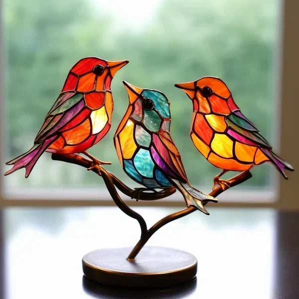 LuxeHome - AvianElegance Vögel aus farbigem Glas für eine raffinierte Innenarchitektur