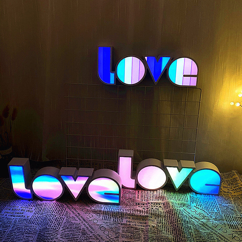 Moderne Art Deco wasserdichte PS LOVE Buchstaben LED Tischlampe fürs Schlafzimmer