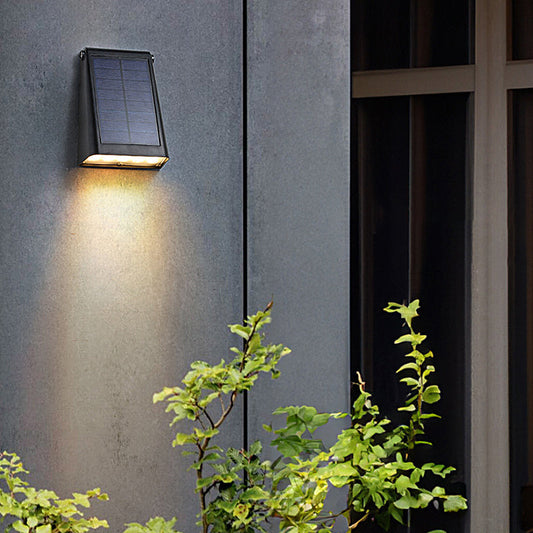 Outdoor Solar Wandleuchte mit verstellbarem Winkel