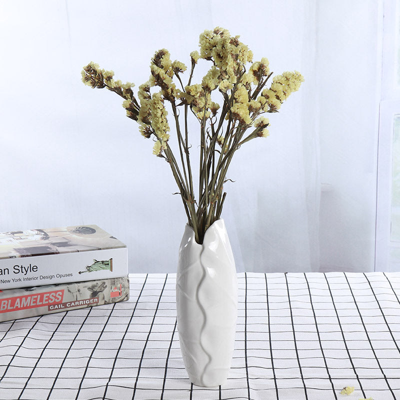 Zeitgenössische gedrehte Keramik-Blumenvase