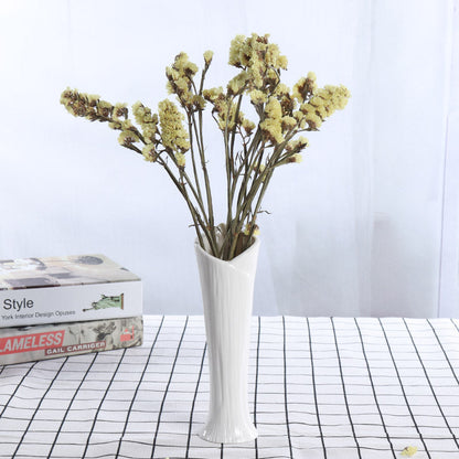Elegante gedrehte keramische Blumenvase