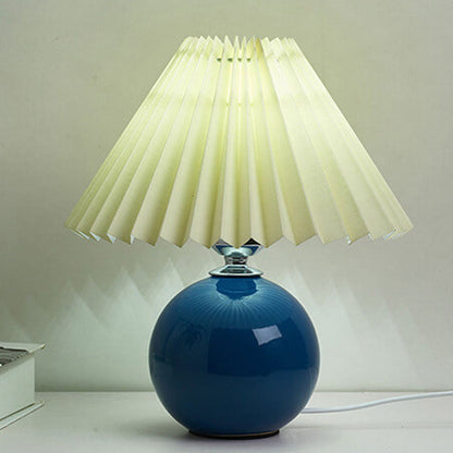 Nordic minimalist 1-flammige Tischlampe aus Keramik mit Falten
