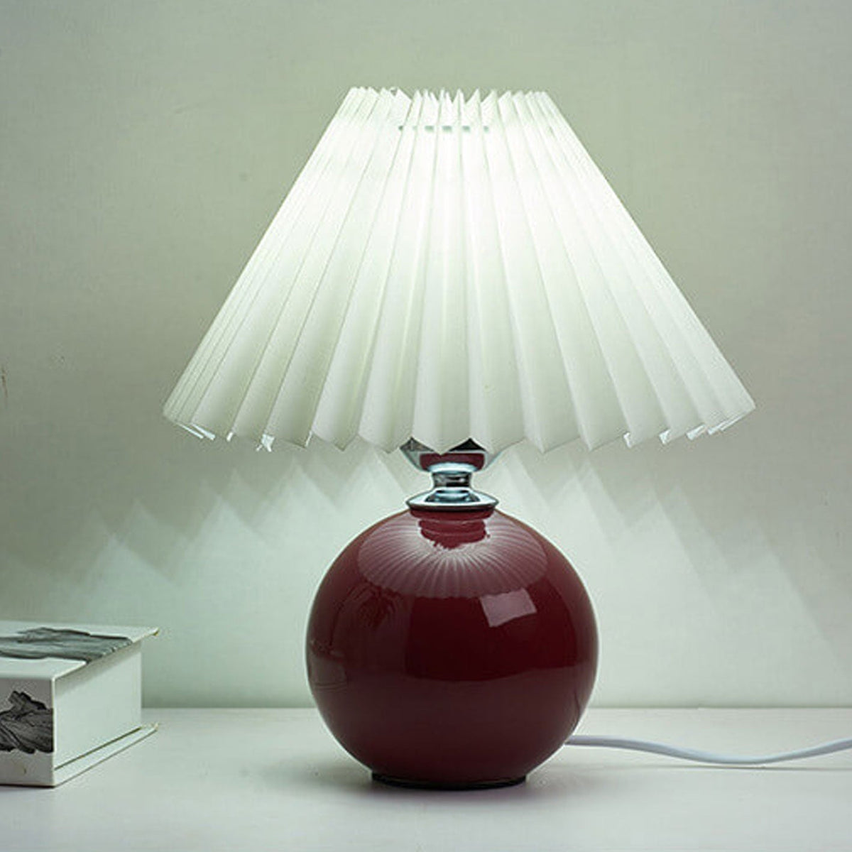 Nordic minimalist 1-flammige Tischlampe aus Keramik mit Falten