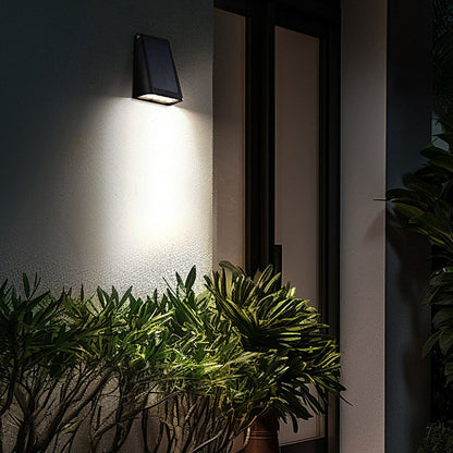 Outdoor Solar Wandleuchte mit verstellbarem Winkel