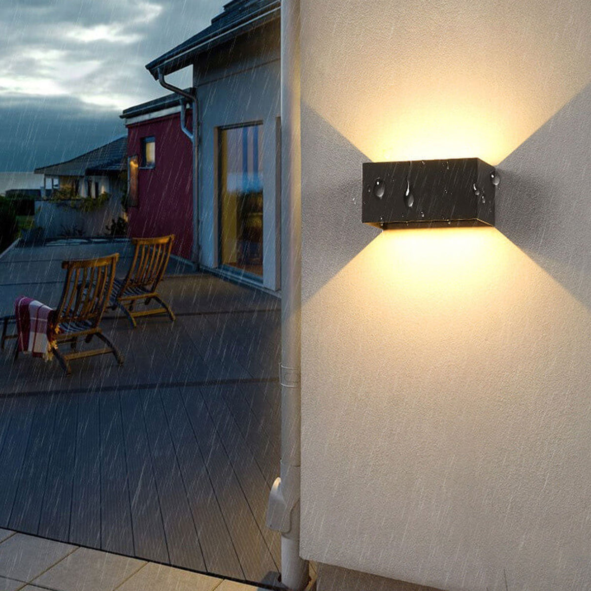 Moderne wasserdichte rechteckige LED-Wandleuchte für den Außenbereich mit Auf- und Abwärtsbeleuchtung