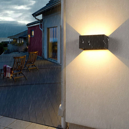 Moderne wasserdichte rechteckige LED-Wandleuchte für den Außenbereich mit Auf- und Abwärtsbeleuchtung