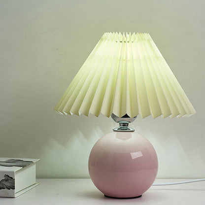 Nordic minimalist 1-flammige Tischlampe aus Keramik mit Falten