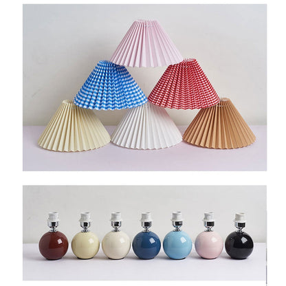 Nordic minimalist 1-flammige Tischlampe aus Keramik mit Falten