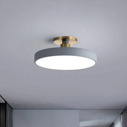 LED-Deckenlampe im nordischen Stil - NordicaGlow