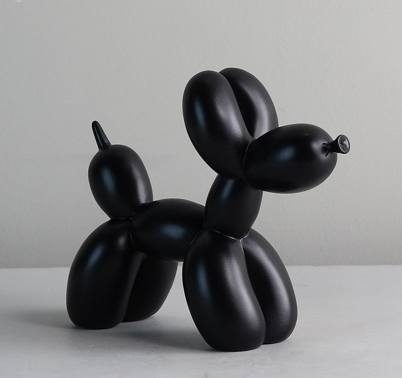 Schwarz-weißer Ballonhund