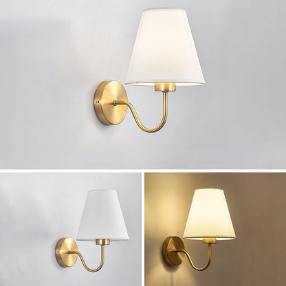 Zeitgenössische nordische runde gebogene Stangen-Eisen-Stoffschirm 1-Lampe Wandleuchte für das Wohnzimmer
