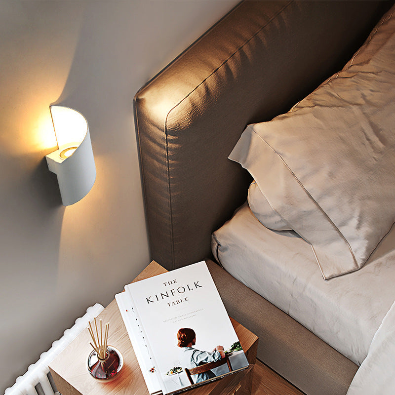 Moderne minimalistische wasserdichte spiralförmige Aluminium-Acryl-LED-Wandlampe für das Schlafzimmer