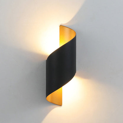 Moderne minimalistische wasserdichte spiralförmige Aluminium-Acryl-LED-Wandlampe für das Schlafzimmer