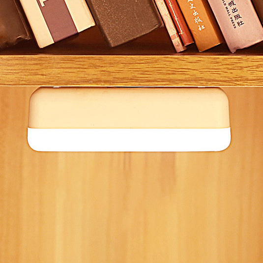 Moderne minimalistische wiederaufladbare magnetische Saugnapf Kunststoffstreifen rechteckige LED-Wandlampe Nachtlicht zum Lernen