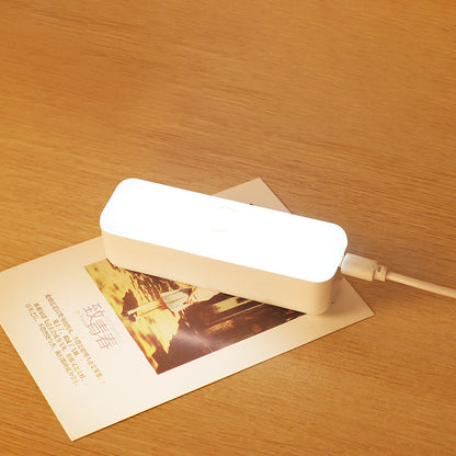 Moderne minimalistische wiederaufladbare magnetische Saugnapf Kunststoffstreifen rechteckige LED-Wandlampe Nachtlicht zum Lernen