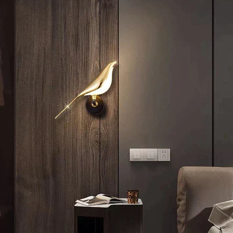 Moderne Vogel Wandlampe Gold - Minimalistische Wandbeleuchtung für dekorative Beleuchtung