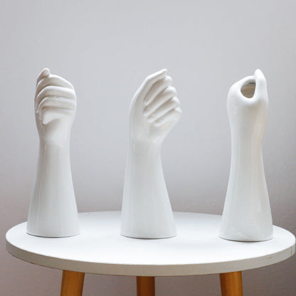 Gibbar Vase