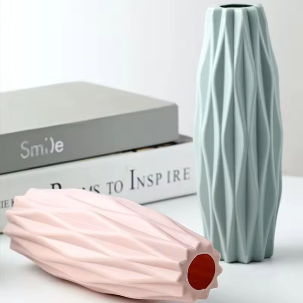 Hohle Faltkunst Vase