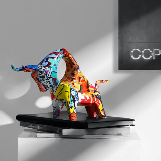 Art Bunte Stier Skulptur