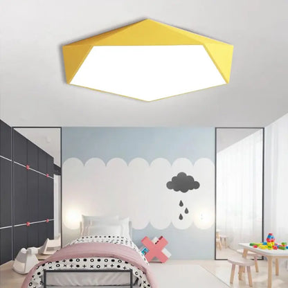 Pentagon LED-Deckenlampe Macaron für moderne Kinderzimmer – Designer-Deckenlampe