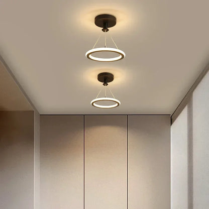 Moderne LED-Deckenleuchte für Flur und Eingangsbereich, minimalistische Beleuchtung