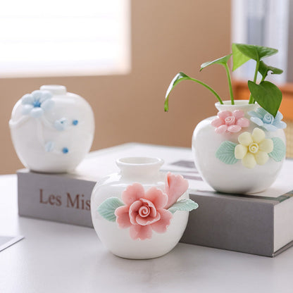 Dekorative florale Porzellanvase