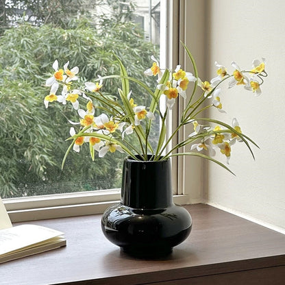 Skandinavische Keramiktischvase