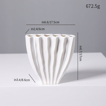 Dekorative strukturierte Keramikvase